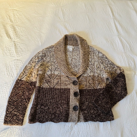 Cozy Brown and Cream Women's Sweater - Picture 5 of 5